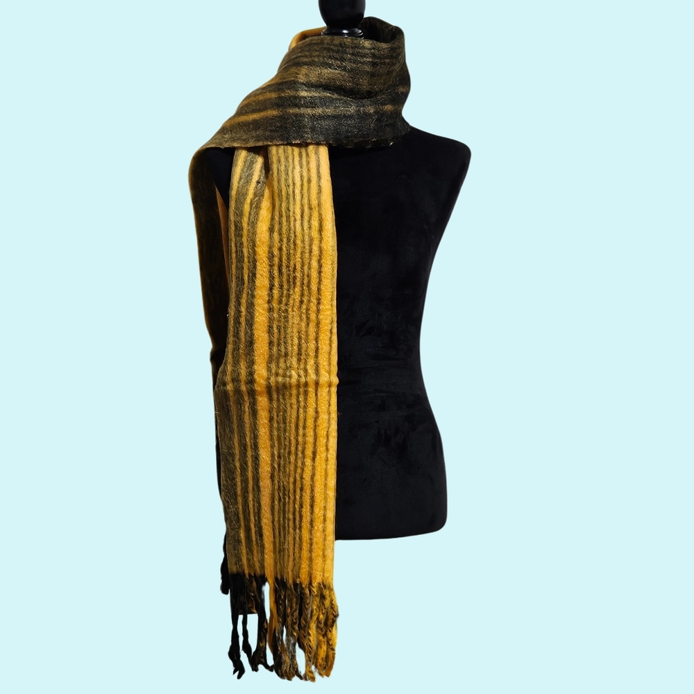 Frye Scarf 13" x 76" Plaid Brushed Fringe Classic Outdoor Colorful Cottagecore